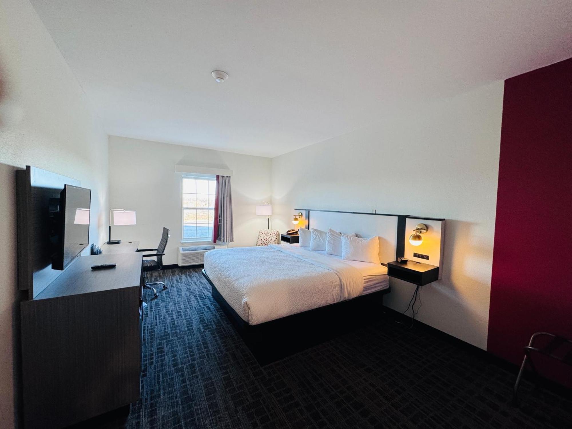 Ramada By Wyndham Sparta/At Speedway Exterior foto